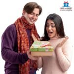 Gift N Greet Pack Of 3 Nesting Gift Boxes With Lids – Decorative Reusable Boxes For Flower Arrangements, Christmas & New Year Gifting, Party Favors – Square Matt Green Pink Floral - Image 5