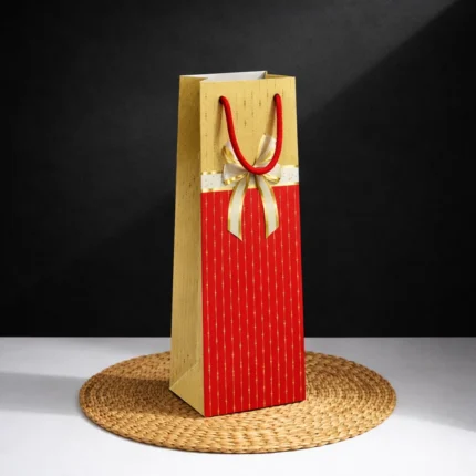 Paper Wine Bags Bow Theme Display Shot